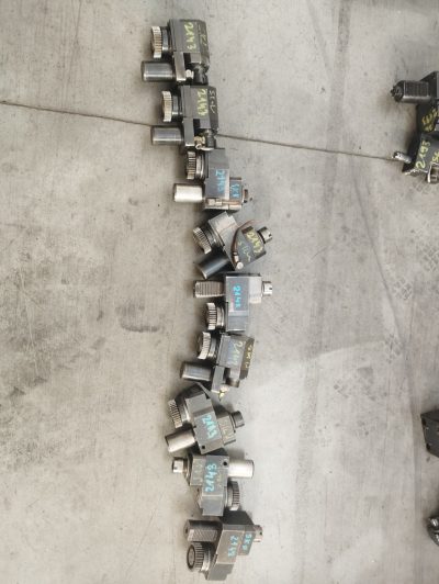 Tool holder with drive 40