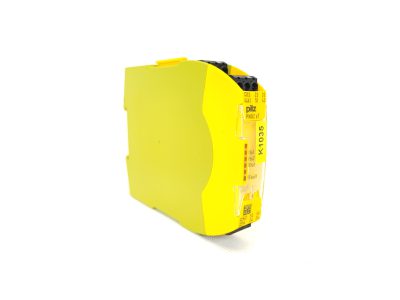 PILZ PNOZ s7 - Safety relay