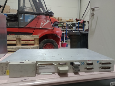 Siemens 6SN1123-1AB00-0HA0 6SN1118-0DH12-0AA0 - servo drive 2x8A servo control card
