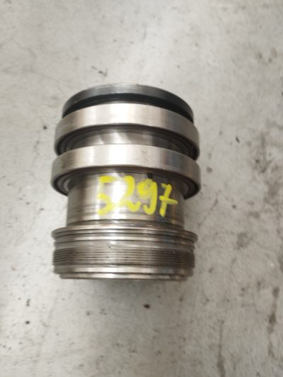 Tool holder with drive