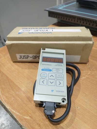Yaskawa JUSP-OP02A - Digital servopack operator