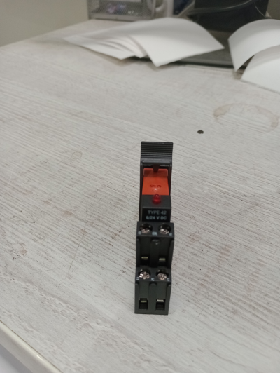 Siemens Simirel LZX: RT 78625 - relay with base