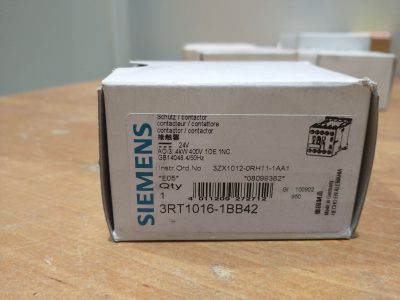 Siemens 3RT1016-1BB42 - Contactor