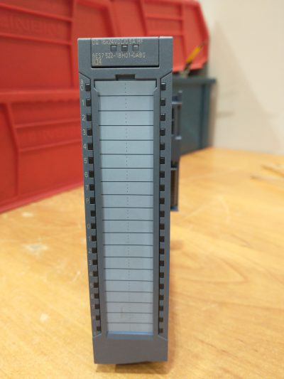 Siemens Simatic 6es 7522-1bh01-0ab0 - PLC module
