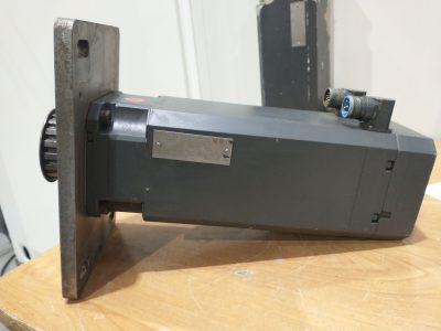 Siemens 1FT6064-1AF71-3AH1 - Servo motor