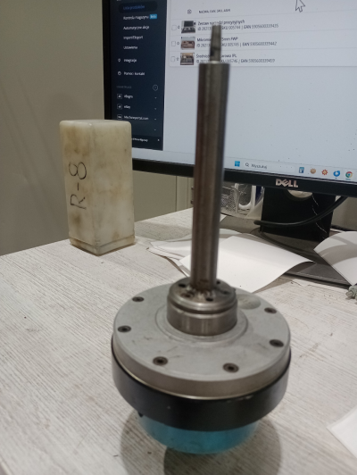 Prazision UM 58 - measuring instrument