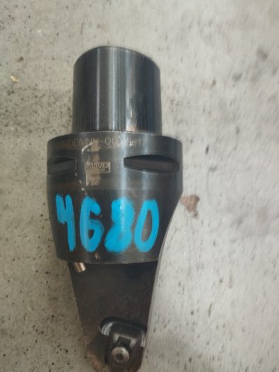Reduction adapter for tools