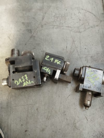 Tool holder with drive
